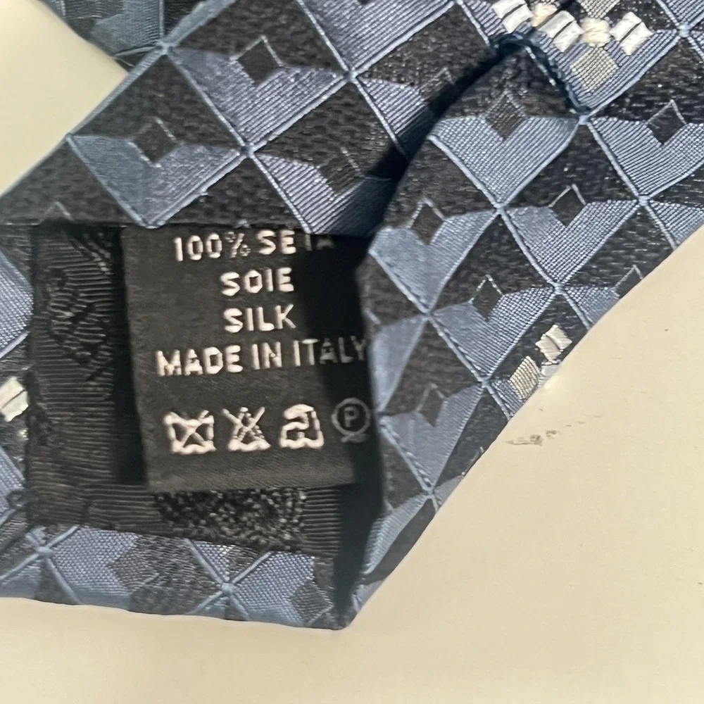 Gianni Versace Silk Tie Mens Blue Geometric Medusa Logo Made In Italy Necktie